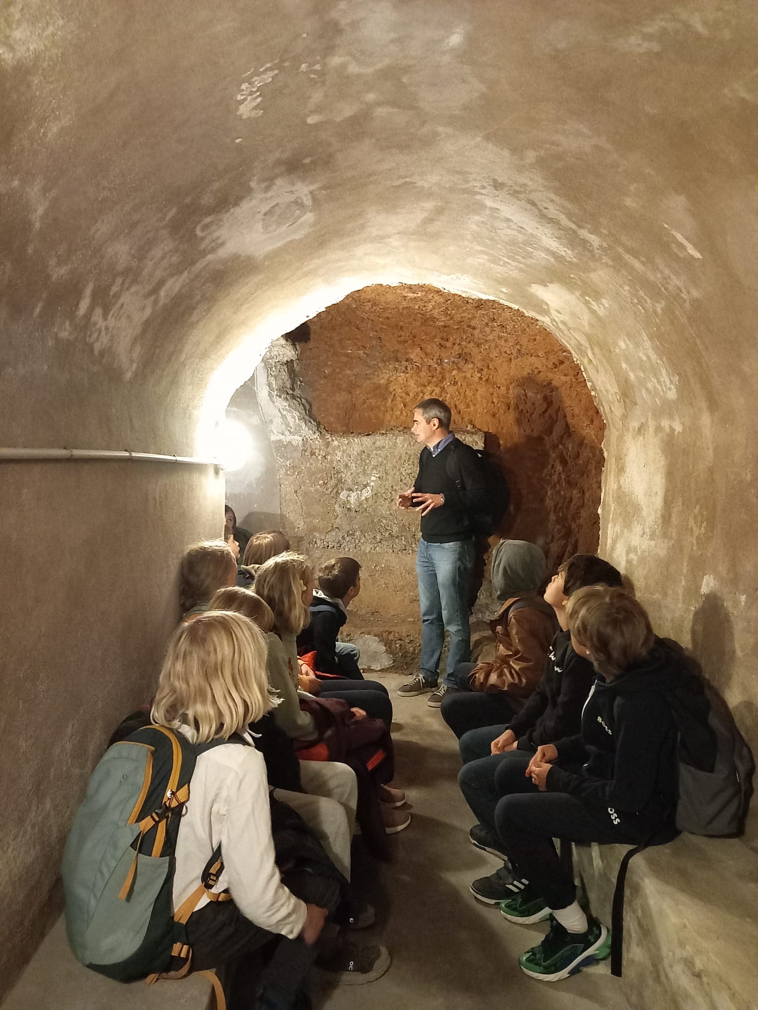 Conferencia y visita guiada para centros educativos: Los refugios antiaéreos de Palma