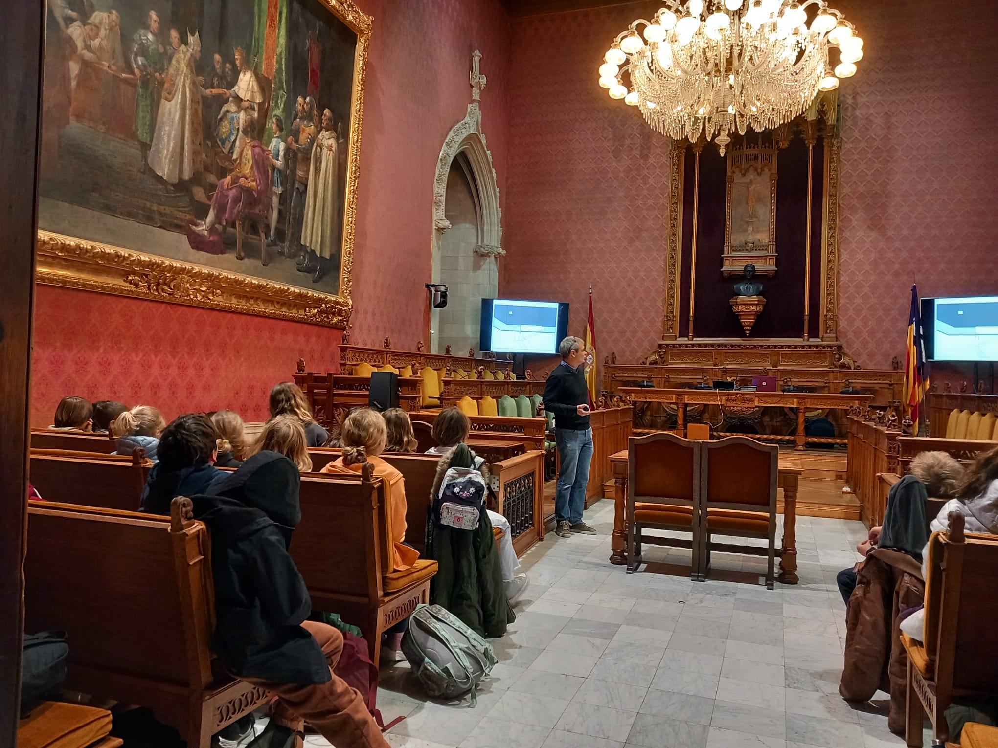 Conferencia y visita guiada para centros educativos: Los refugios antiaéreos de Palma