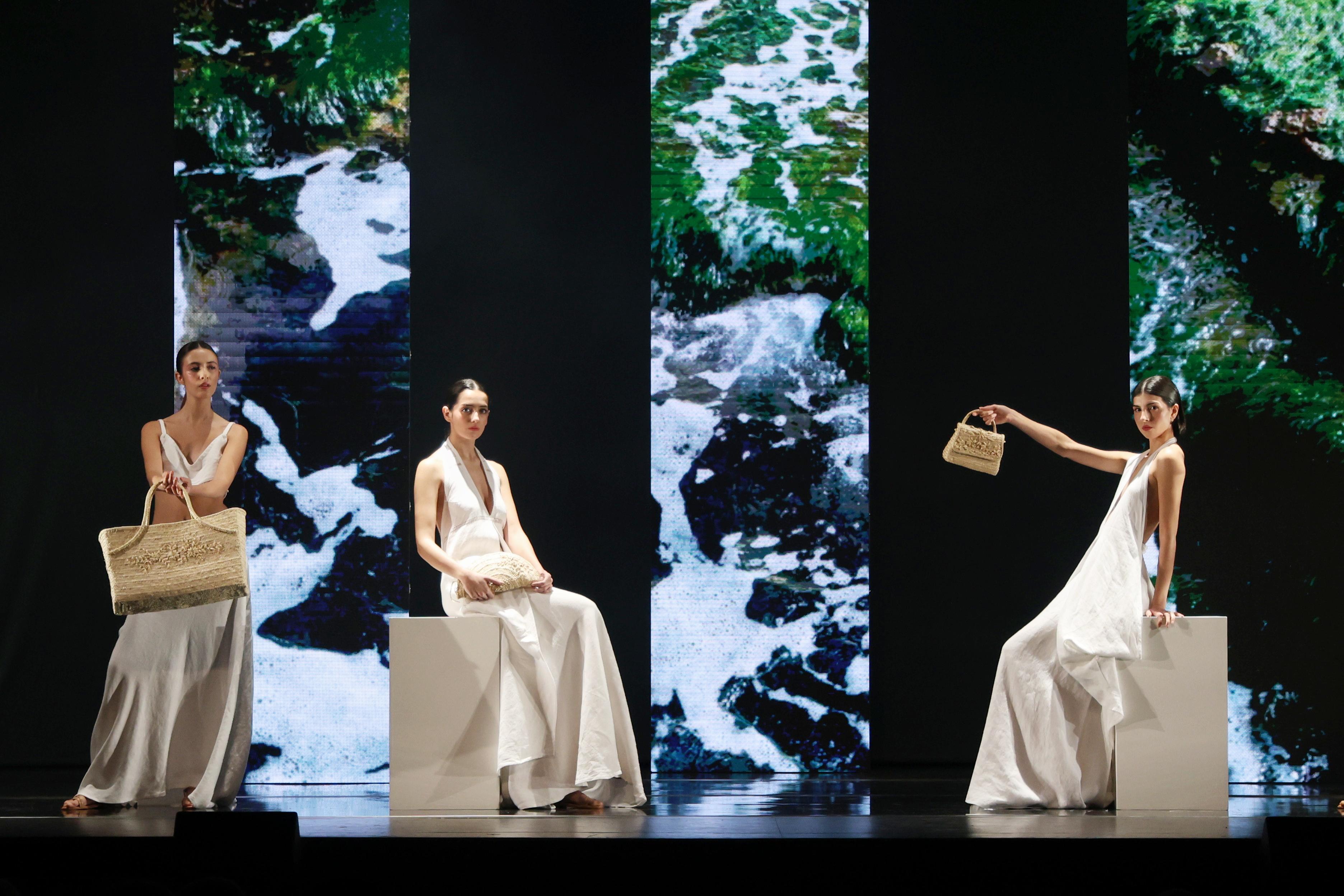 Gala Moda Artesana de Mallorca en el Teatro Principal de Palma.