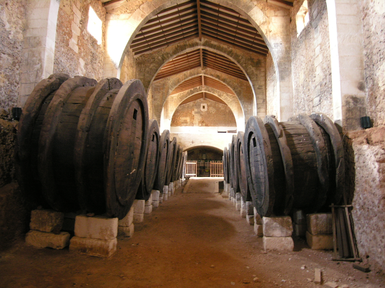 Interior del  celler de Son Ramon (Llubí)