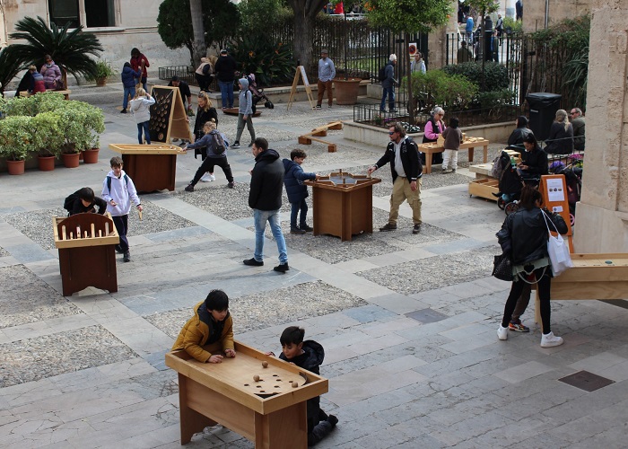 A-Tracció, de Ludoteca de jardí