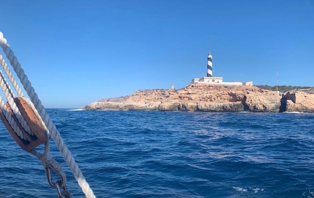 Cala Figuera's lighthouse, in Calvià